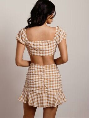NWT Revolve Cottagecore 2 piece Beige Gingham Ruched Mini Skirt Set Tan/White
